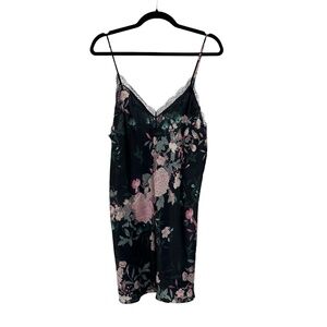 Victoria's Secret Floral Slip - Medium